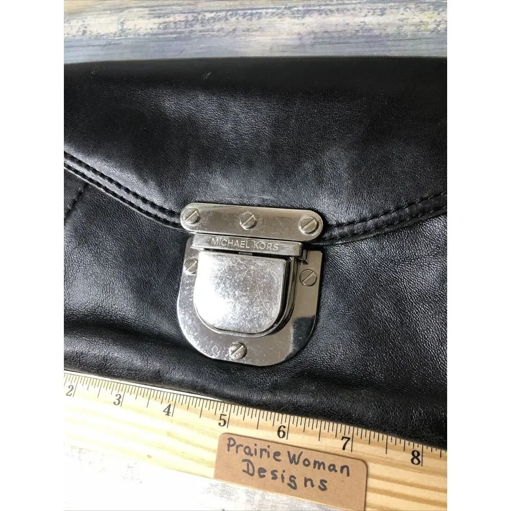Vintage Michael‎ Kors MK Women Clutch Purse Shoulder Leather Black Preowned - Picture 3 of 10